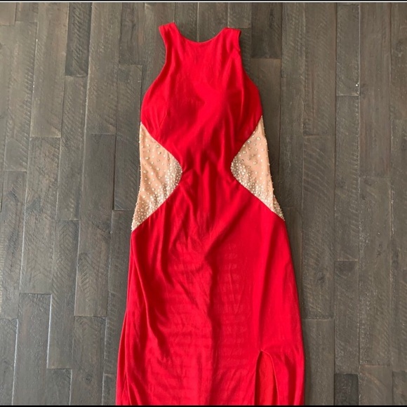 Dress - Picture 1 of 5